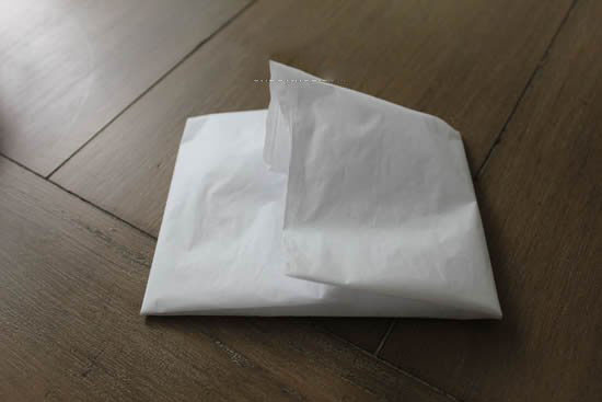 自制母親節(jié)壓花卡片 用干花做賀卡的方法圖解 - www.shouyihuo.com